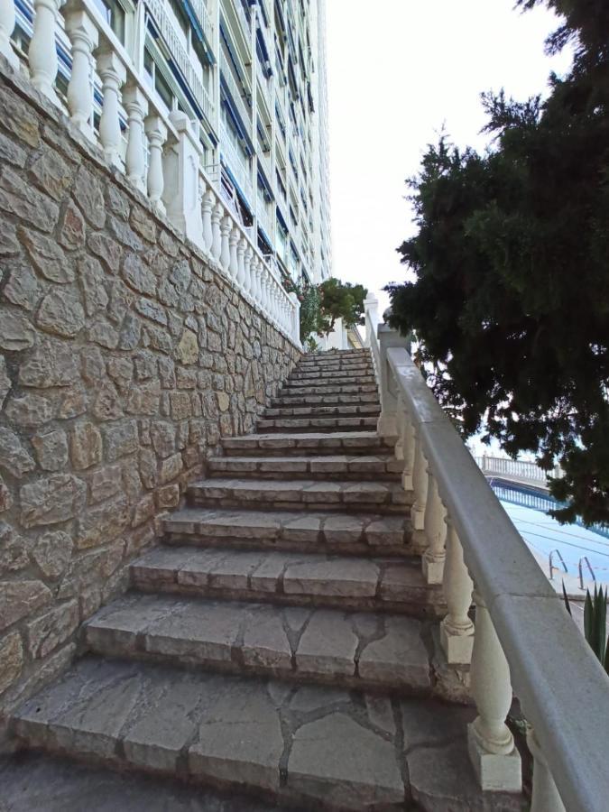 Estudio Primera Linea Con Acceso Privado Al Mar Benidorm Exteriör bild